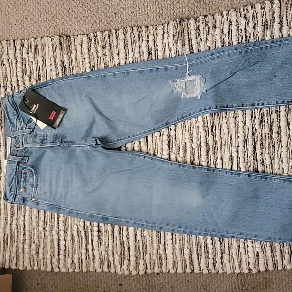 Levi's‎ Blue Premium High Rise Wedgie Ripped Jeans Size 24 - Picture 2 of 11